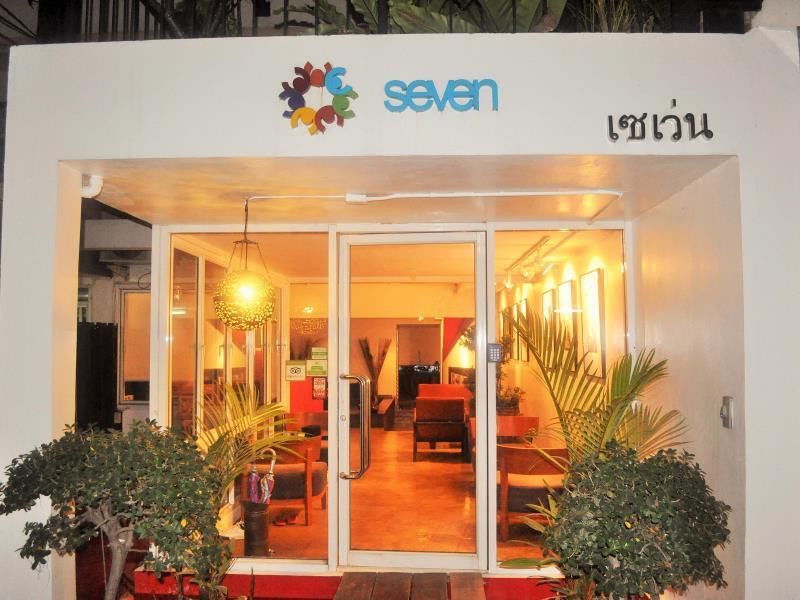 Seven Hotel กรุงเทพมหานคร ภายนอก รูปภาพ